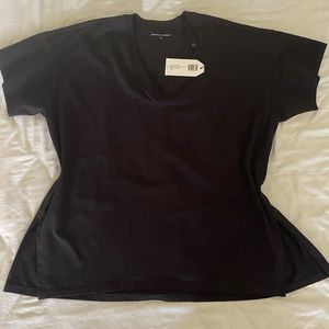 Universal standard relaxed v neck tee